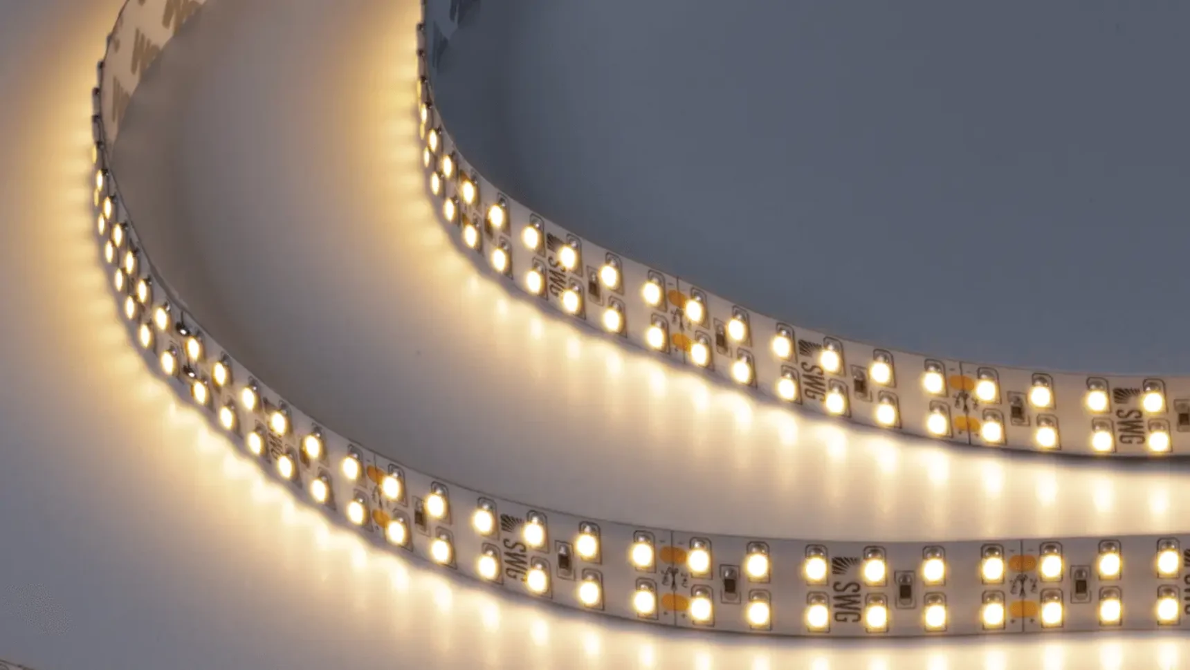 Светодиодная лента 3528, 240 LED/м, 19,2 Вт/м, 24В , IP20, Цвет: Теплый белый, SWG3240-24-19.2-WW-M