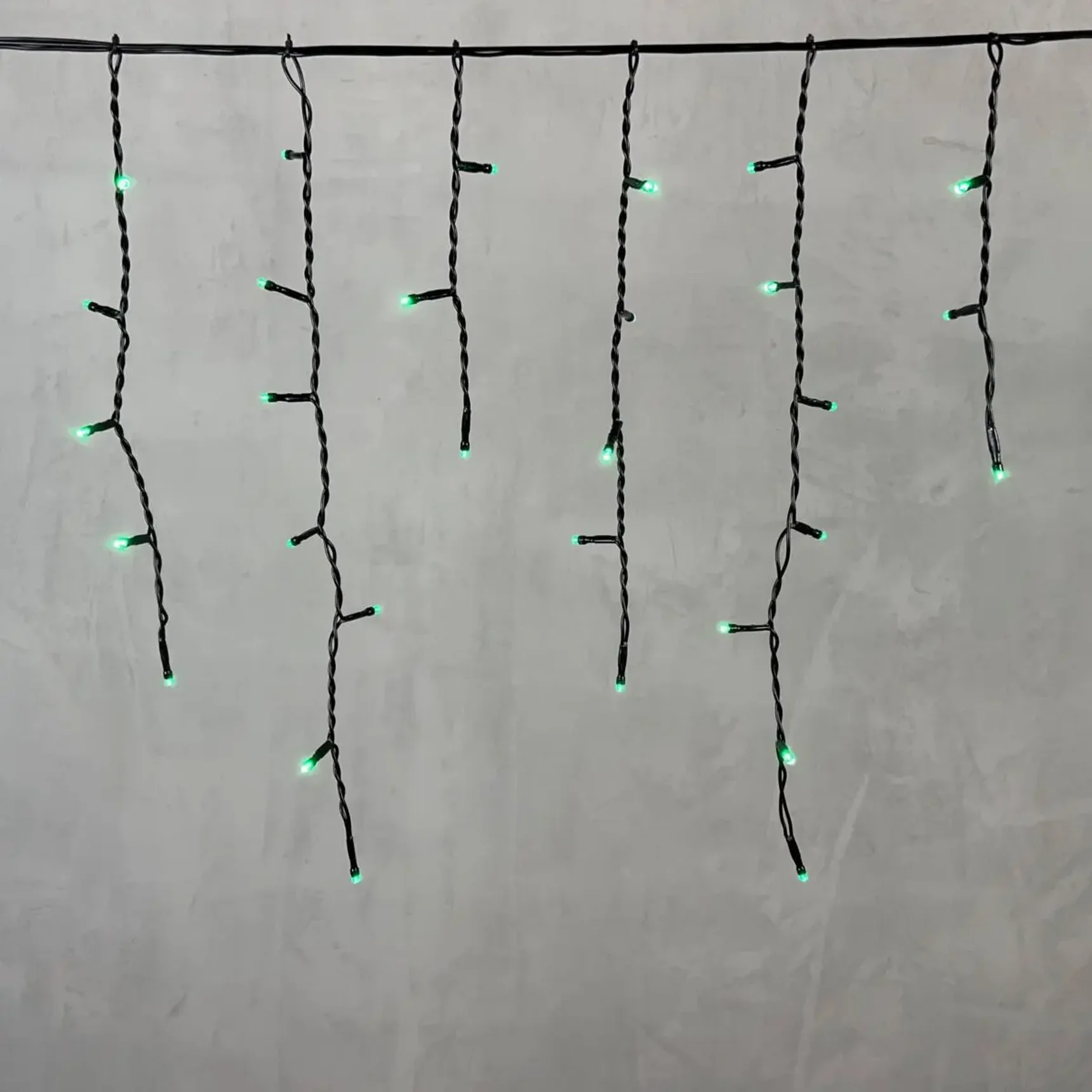 Гирлянда Бахрома 4,9 x 0,5 м Зеленая 220В, 240 LED, Провод Черный ПВХ, IP54