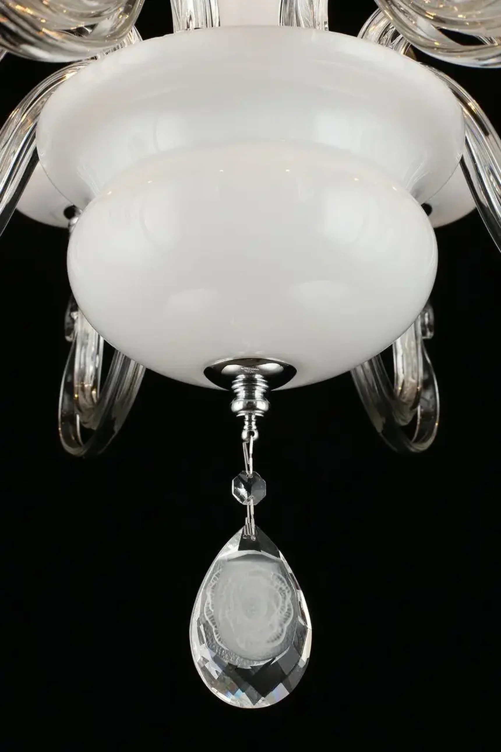 Подвесная люстра Aployt Estel APL.702.03.08