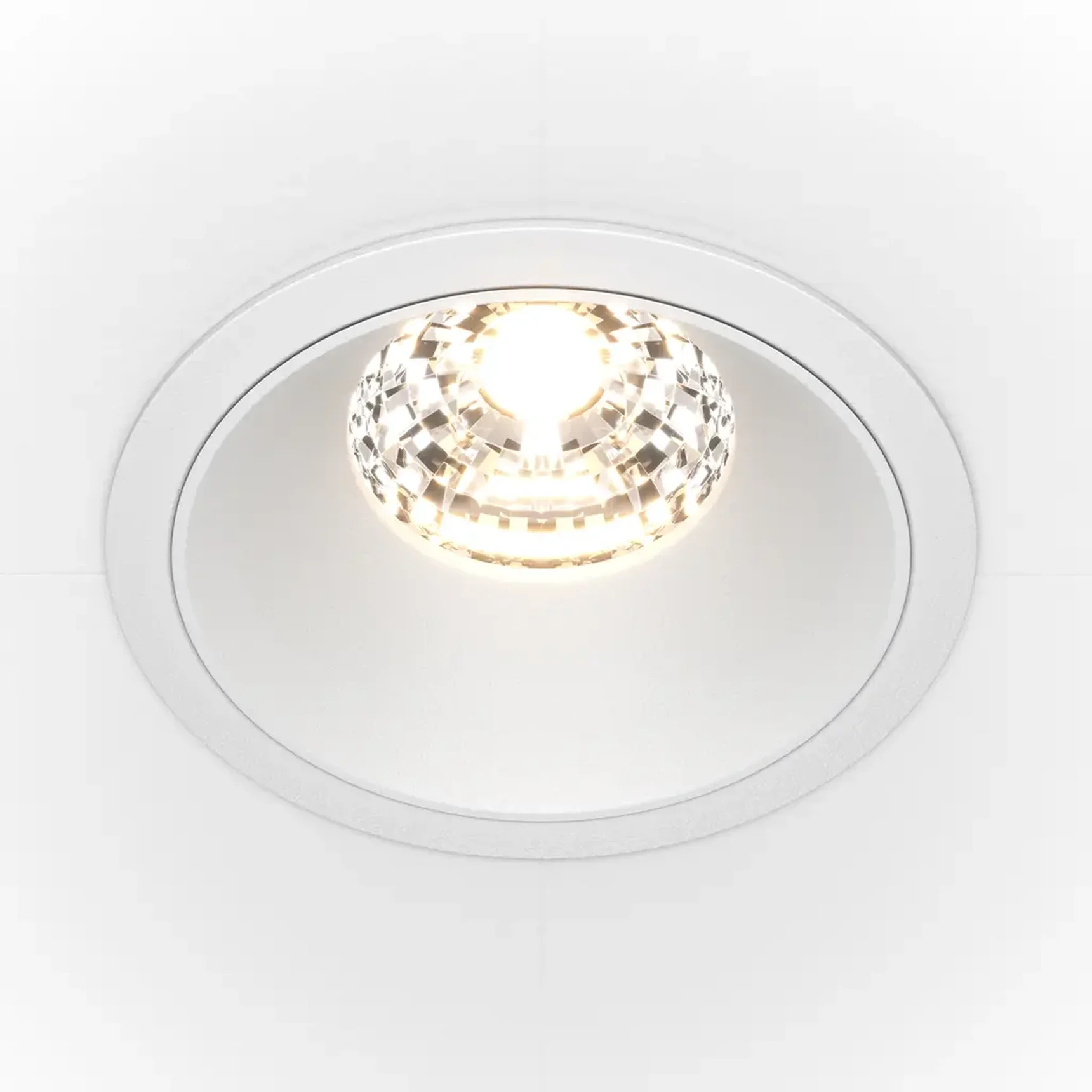 Встраиваемый светильник Alfa LED 3000K 1x15Вт 36° DL043-01-15W3K-RD-W