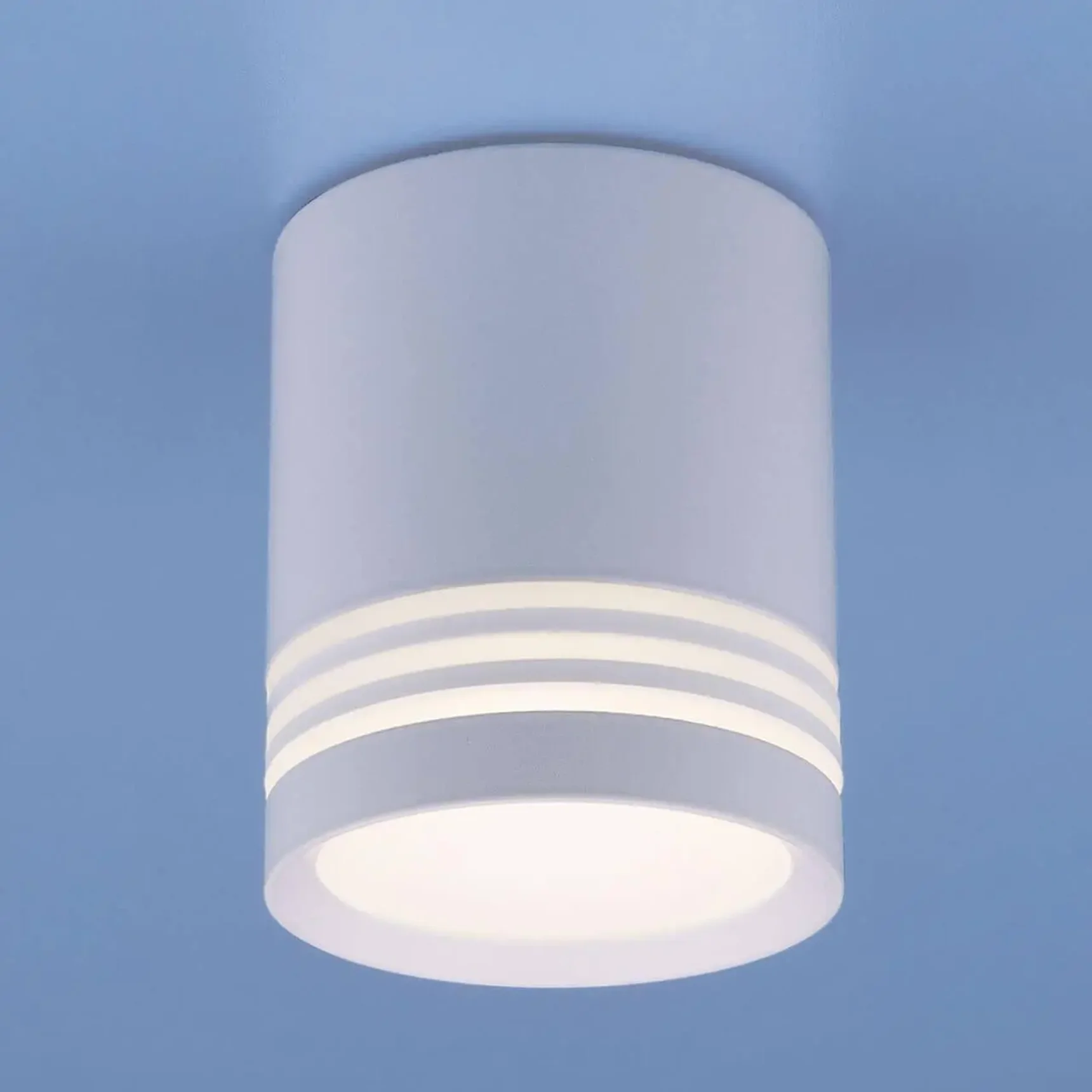 Потолочный светодиодный светильник Elektrostandard DLR032 6W 4200K 3200 белый 4690389127878