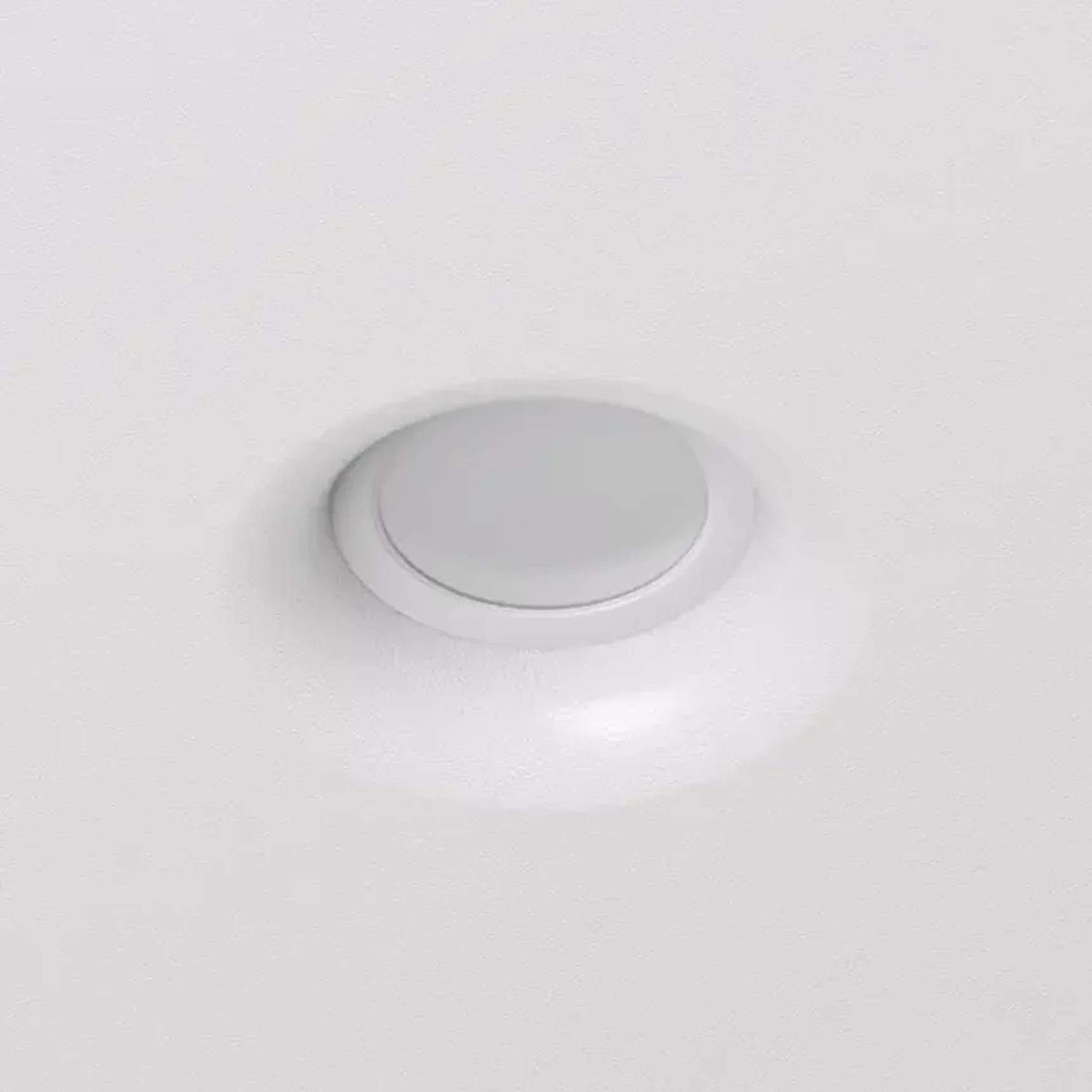 Точечный встраиваемый светильник Denkirs DK2080-WH